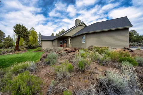 7170 NW River Springs Road Redmond OR 97756