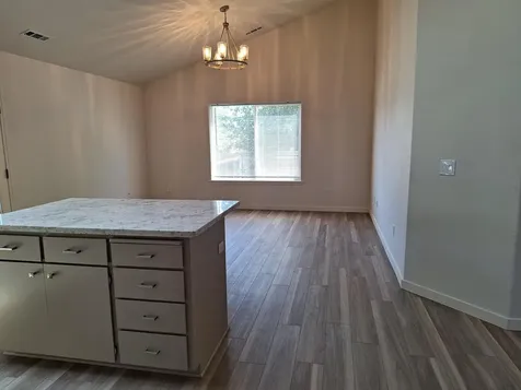 1537 Hartell Street Medford OR 97504