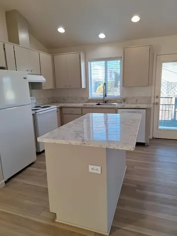1537 Hartell Street Medford OR 97504