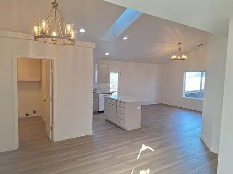 1537 Hartell Street Medford OR 97504