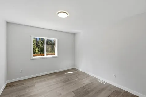 17717 Highway 58 Crescent Lake OR 97733