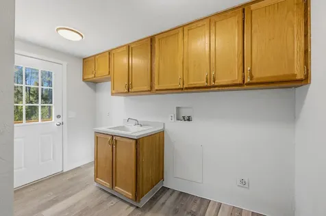 17717 Highway 58 Crescent Lake OR 97733