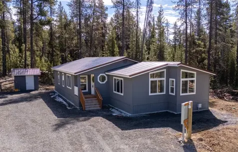 17717 Highway 58 Crescent Lake OR 97733