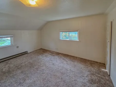 814 NW C Street Grants Pass OR 97526