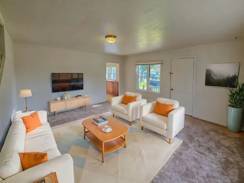 814 NW C Street Grants Pass OR 97526