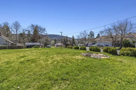 2181 Kiln Street Klamath Falls OR 97601