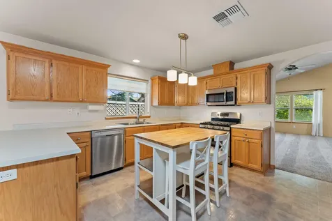 2188 Marie Drive Grants Pass OR 97526