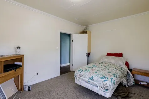 195 S Main Street Prineville OR 97754