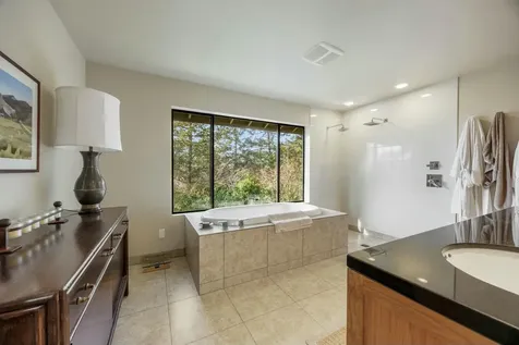1630 NW Olmar Drive Grants Pass OR 97526
