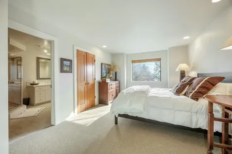 1630 NW Olmar Drive Grants Pass OR 97526