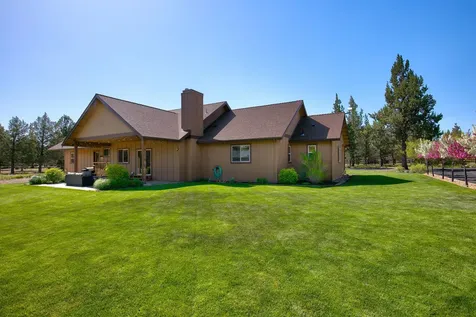 17358 Ivy Lane Sisters OR 97759