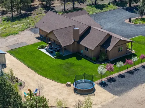 17358 Ivy Lane Sisters OR 97759