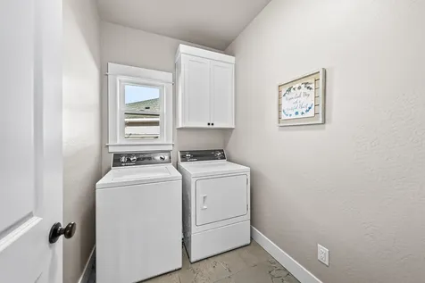 114 Connecticut Court Medford OR 97504