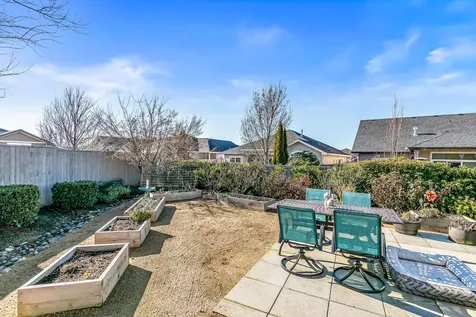 114 Connecticut Court Medford OR 97504