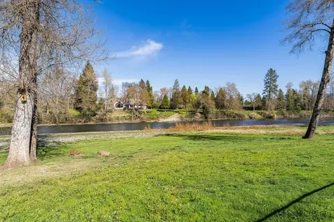 274 Parkhill Place Grants Pass OR 97527