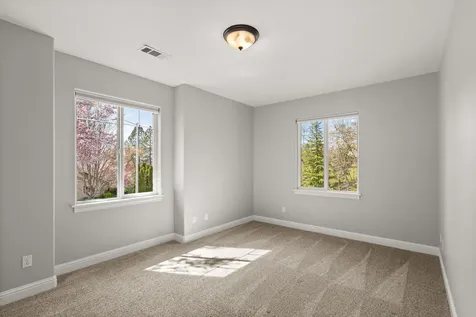 1868 NW F Street Grants Pass OR 97526