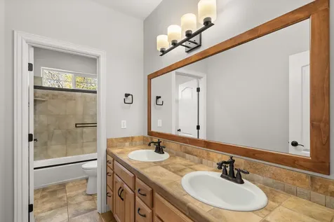1868 NW F Street Grants Pass OR 97526