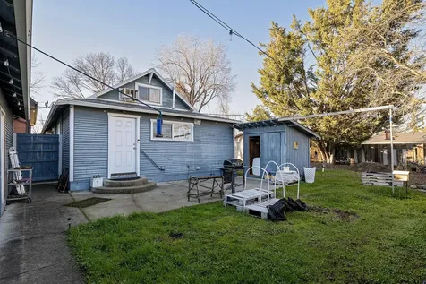 2361 Kings Highway Medford OR 97501