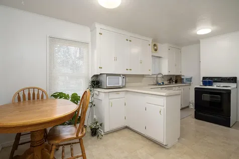 2361 Kings Highway Medford OR 97501