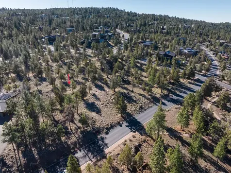 3380 NW Greenleaf Way Bend OR 97703