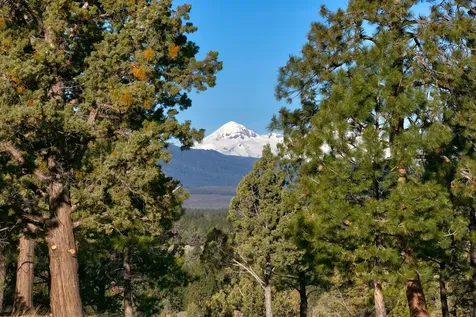 3380 NW Greenleaf Way Bend OR 97703