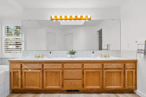 19628 Poplar Street Bend OR 97702