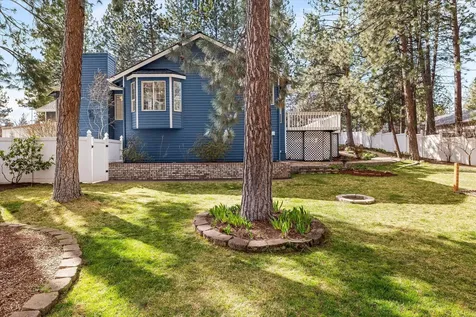 19628 Poplar Street Bend OR 97702