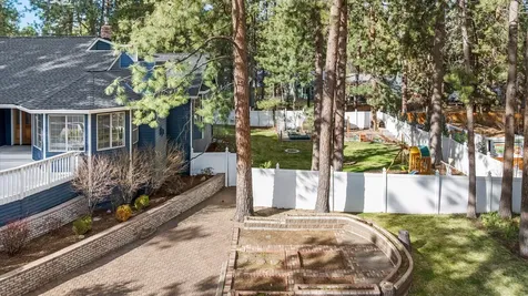 19628 Poplar Street Bend OR 97702