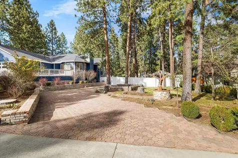19628 Poplar Street Bend OR 97702