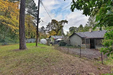 3251 Rogue River Highway Grants Pass OR 97527