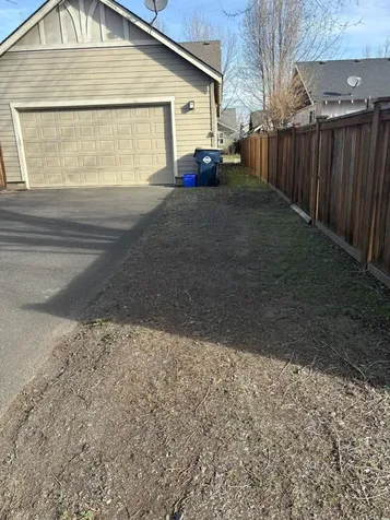 1642 NW Hemlock Avenue Redmond OR 97756