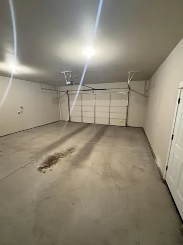 1642 NW Hemlock Avenue Redmond OR 97756