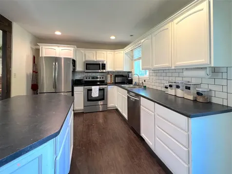 1981 Regina Way Grants Pass OR 97527