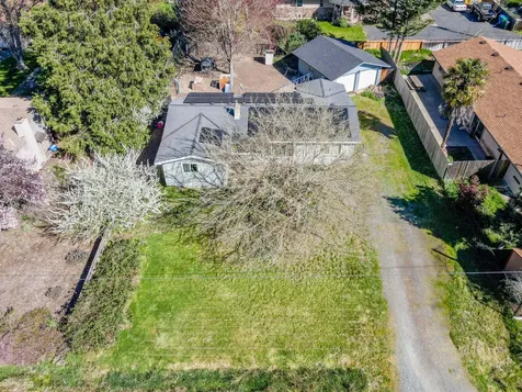 1981 Regina Way Grants Pass OR 97527
