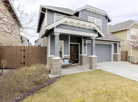 3137 NE Flagstone Avenue Bend OR 97701