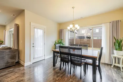 3137 NE Flagstone Avenue Bend OR 97701