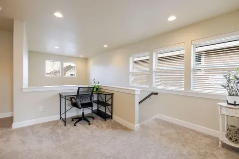 3137 NE Flagstone Avenue Bend OR 97701