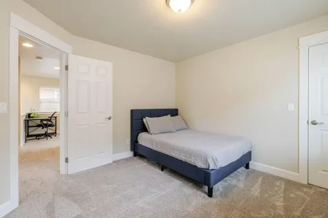 3137 NE Flagstone Avenue Bend OR 97701