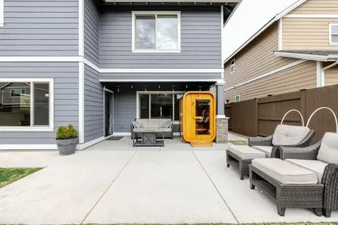 3137 NE Flagstone Avenue Bend OR 97701