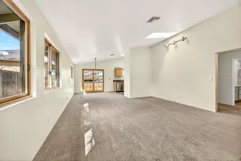 239 E Hersey Street Ashland OR 97520