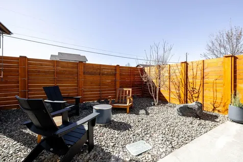1833 NW Larch Avenue Redmond OR 97756
