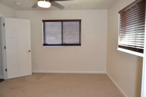 915 NW Bishop Street Grants Pass OR 97526