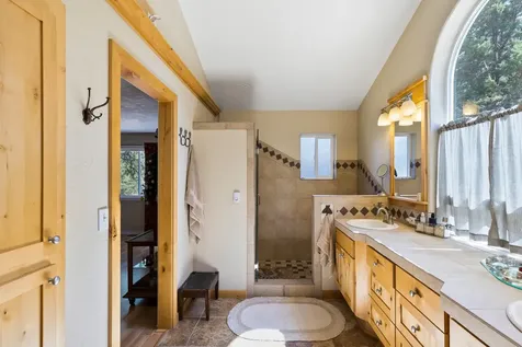 20518 Pine Vista Drive Bend OR 97702