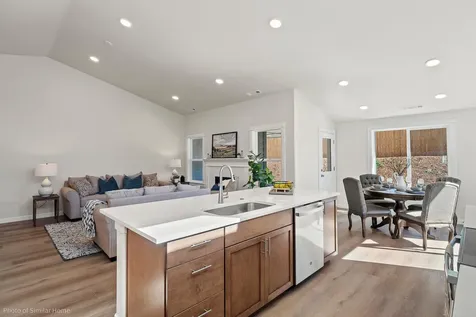 3099 Mount Thielsen Drive Medford OR 97504