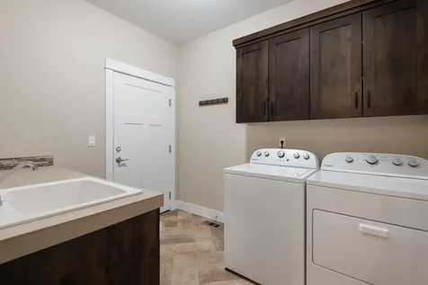 1572 NW Kingwood Avenue Redmond OR 97756
