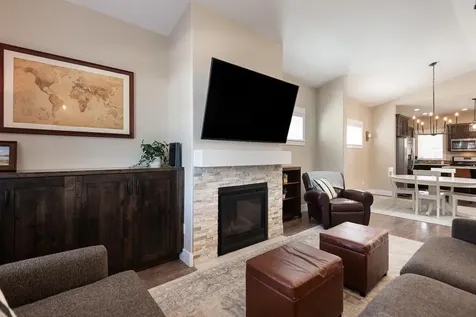 1572 NW Kingwood Avenue Redmond OR 97756