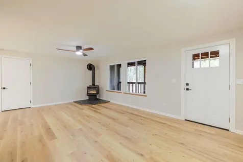 16826 Brenda Drive Bend OR 97707