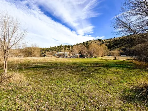 839 S Canyon Boulevard John Day OR 97845