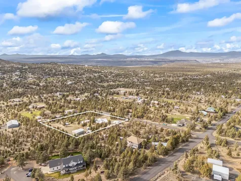 1940 SE Mountain Road Prineville OR 97754