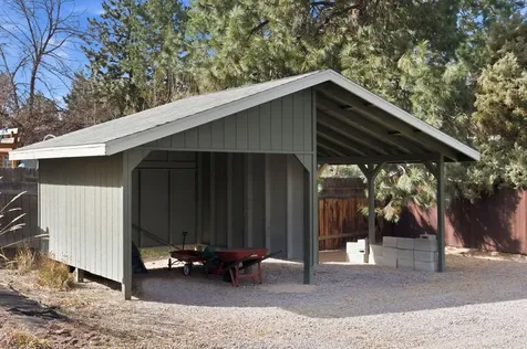 21060 Woodhaven Avenue Bend OR 97702